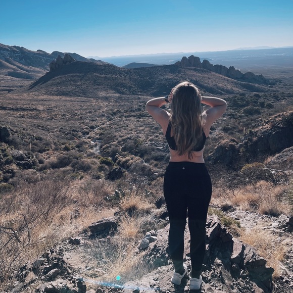 Meet your Posher, Rachel - Picture 1 of 1